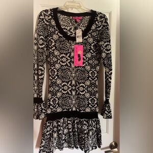 NWT Betsy Johnson mini dress Size L runs like a M-L